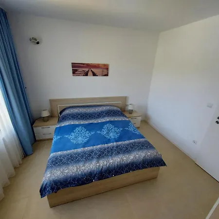 Апартаменты Captain's In Life 60m2 Созополь