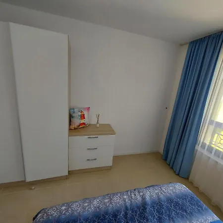 Captain's In Life 60m2 Созополь